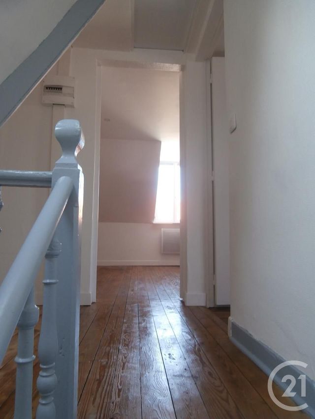 Appartement F3 à louer - 3 pièces - 60.41 m2 - CALAIS - 62 - NORD-PAS-DE-CALAIS - Century 21 Immopale