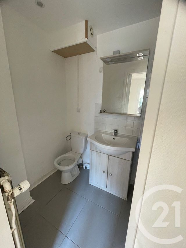 Appartement F1 bis à louer - 2 pièces - 25.38 m2 - CALAIS - 62 - NORD-PAS-DE-CALAIS - Century 21 Immopale