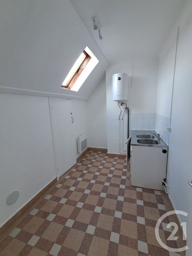 Appartement Studio à louer - 1 pièce - 27.13 m2 - CALAIS - 62 - NORD-PAS-DE-CALAIS - Century 21 Immopale