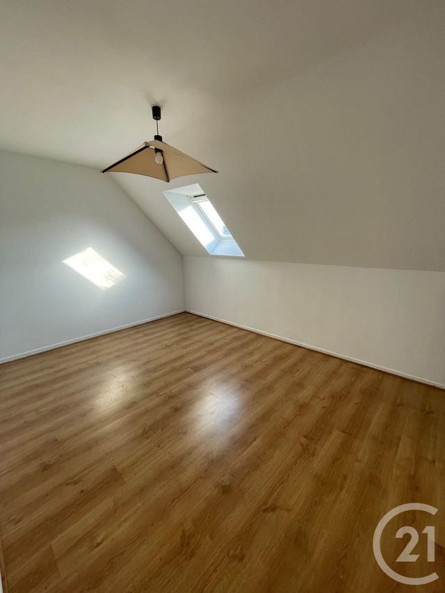 maison à louer - 4 pièces - 74.18 m2 - CALAIS - 62 - NORD-PAS-DE-CALAIS - Century 21 Immopale