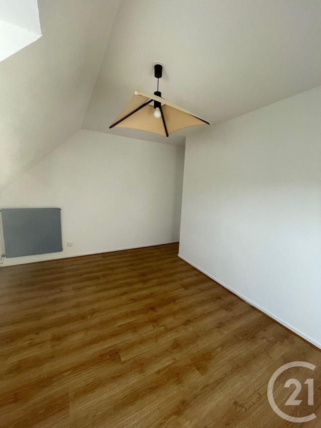 maison à louer - 4 pièces - 74.18 m2 - CALAIS - 62 - NORD-PAS-DE-CALAIS - Century 21 Immopale