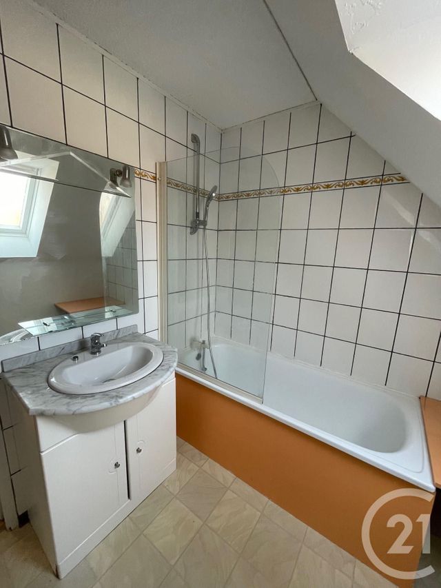 maison à louer - 4 pièces - 74.18 m2 - CALAIS - 62 - NORD-PAS-DE-CALAIS - Century 21 Immopale