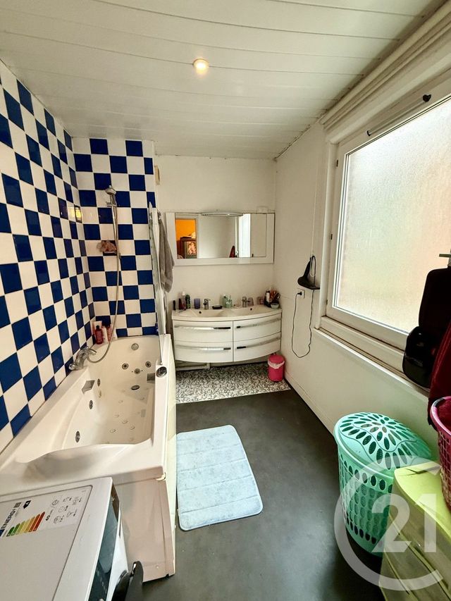 maison à vendre - 6 pièces - 111.0 m2 - CALAIS - 62 - NORD-PAS-DE-CALAIS - Century 21 Immopale