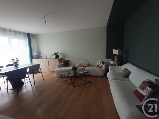 Appartement F3 à louer - 3 pièces - 76.15 m2 - CALAIS - 62 - NORD-PAS-DE-CALAIS - Century 21 Immopale