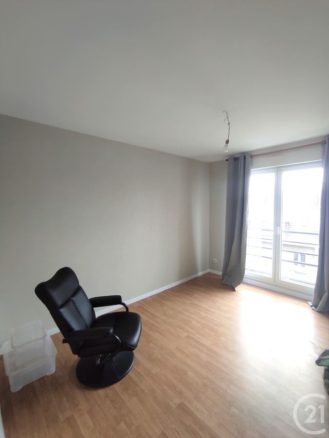 Appartement F3 à louer - 3 pièces - 76.15 m2 - CALAIS - 62 - NORD-PAS-DE-CALAIS - Century 21 Immopale