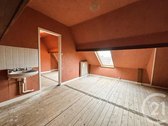 maison à vendre - 5 pièces - 100.0 m2 - CALAIS - 62 - NORD-PAS-DE-CALAIS - Century 21 Immopale