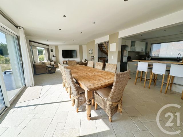 maison à vendre - 6 pièces - 142.3 m2 - AUDRUICQ - 62 - NORD-PAS-DE-CALAIS - Century 21 Immopale