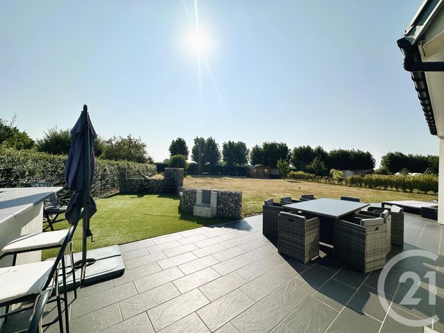 maison à vendre - 6 pièces - 142.3 m2 - AUDRUICQ - 62 - NORD-PAS-DE-CALAIS - Century 21 Immopale