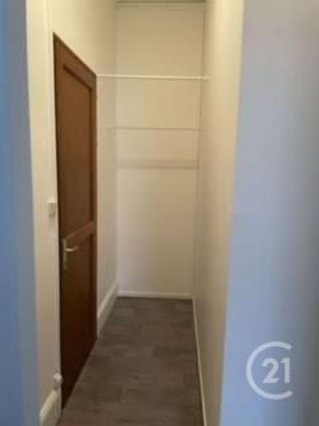 Appartement F2 à louer - 2 pièces - 38.0 m2 - CALAIS - 62 - NORD-PAS-DE-CALAIS - Century 21 Immopale