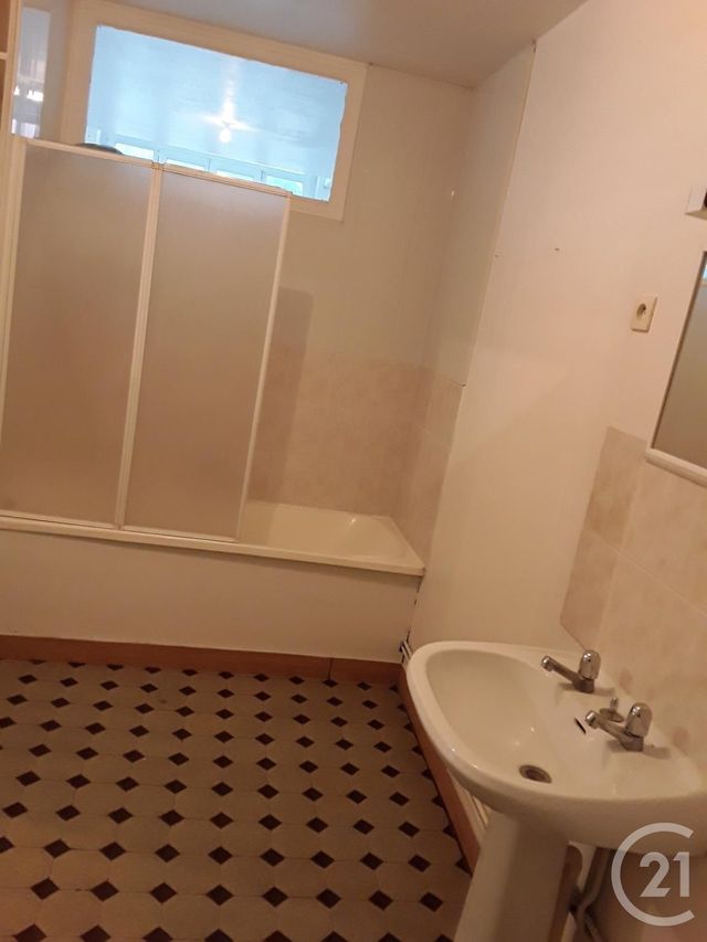 Appartement à louer - 2 pièces - 80.0 m2 - CAFFIERS - 62 - NORD-PAS-DE-CALAIS - Century 21 Immopale