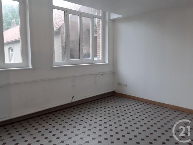 Appartement à louer - 2 pièces - 80.0 m2 - CAFFIERS - 62 - NORD-PAS-DE-CALAIS - Century 21 Immopale