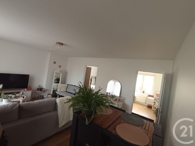 Appartement F2 à louer - 2 pièces - 47.56 m2 - CALAIS - 62 - NORD-PAS-DE-CALAIS - Century 21 Immopale