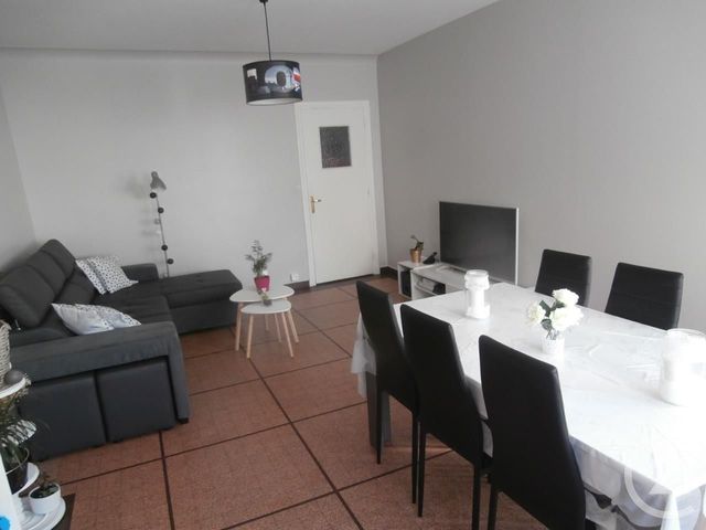 Appartement F2 à louer - 2 pièces - 59.0 m2 - CALAIS - 62 - NORD-PAS-DE-CALAIS - Century 21 Immopale