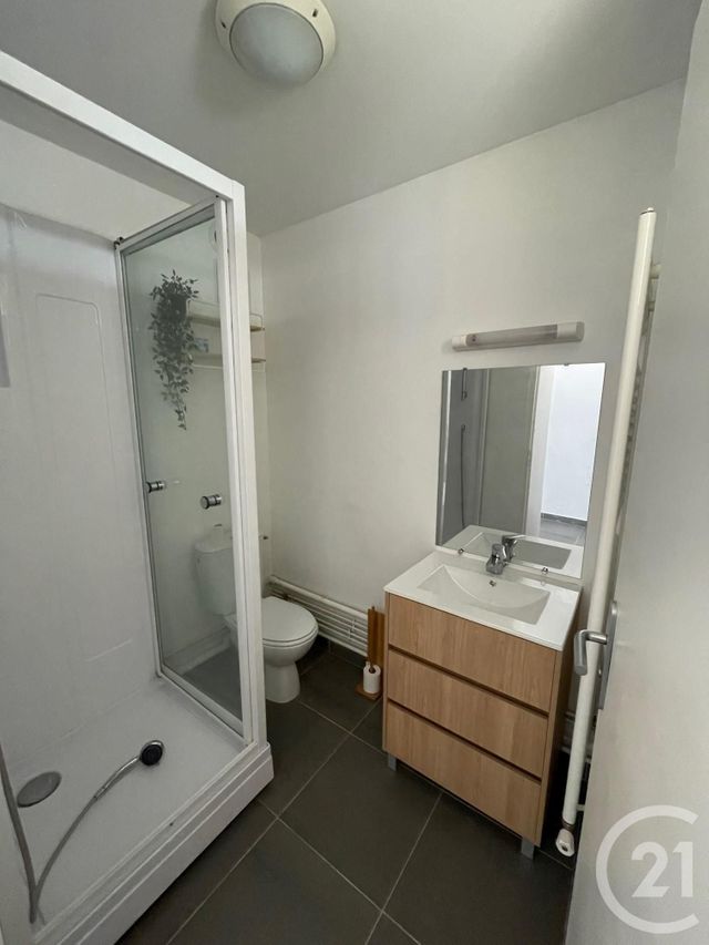 Appartement Studio à louer - 1 pièce - 29.0 m2 - CALAIS - 62 - NORD-PAS-DE-CALAIS - Century 21 Immopale