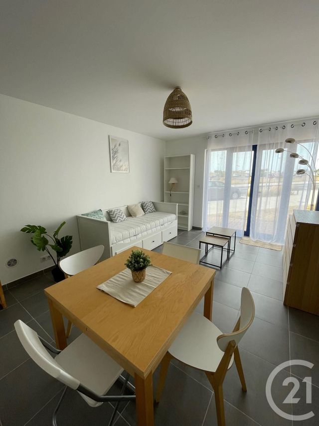 Appartement Studio à louer - 1 pièce - 29.0 m2 - CALAIS - 62 - NORD-PAS-DE-CALAIS - Century 21 Immopale