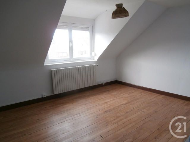 maison à louer - 4 pièces - 100.04 m2 - CALAIS - 62 - NORD-PAS-DE-CALAIS - Century 21 Immopale