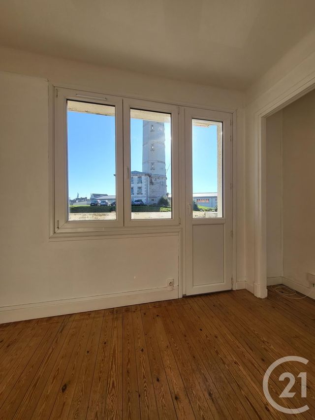 Appartement F2 à louer - 2 pièces - 38.69 m2 - CALAIS - 62 - NORD-PAS-DE-CALAIS - Century 21 Immopale