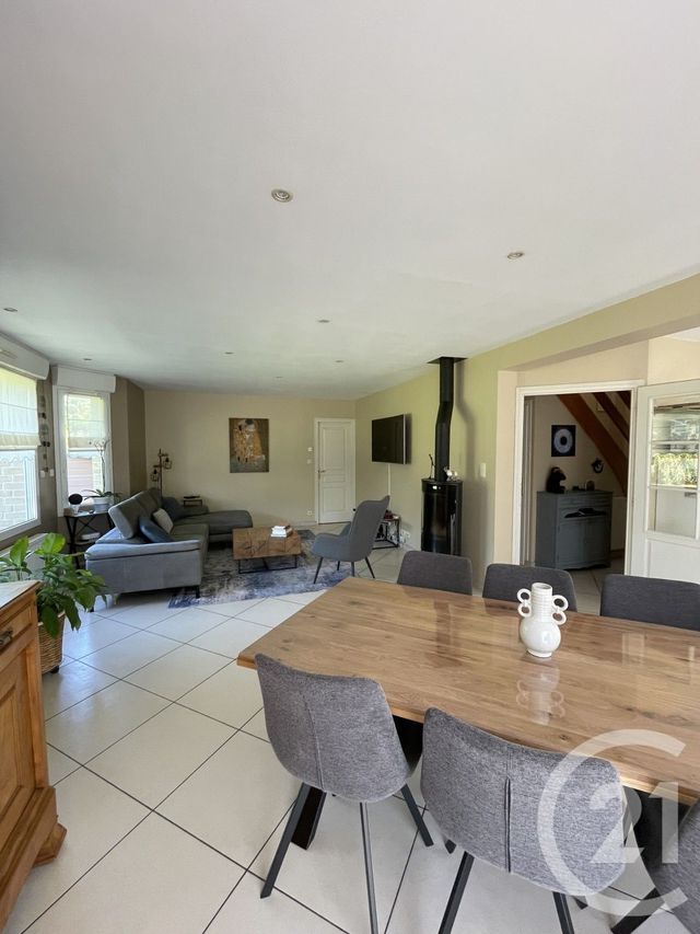 maison à louer - 9 pièces - 148.0 m2 - CALAIS - 62 - NORD-PAS-DE-CALAIS - Century 21 Immopale