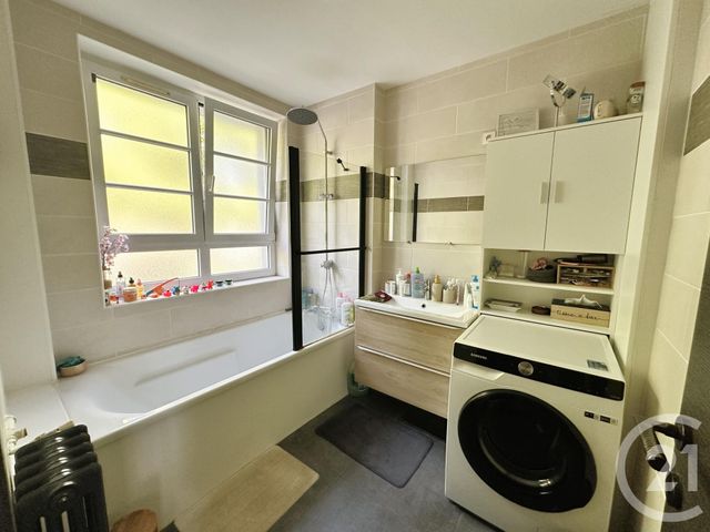 Appartement T3 à vendre - 3 pièces - 70.9 m2 - CALAIS - 62 - NORD-PAS-DE-CALAIS - Century 21 Immopale