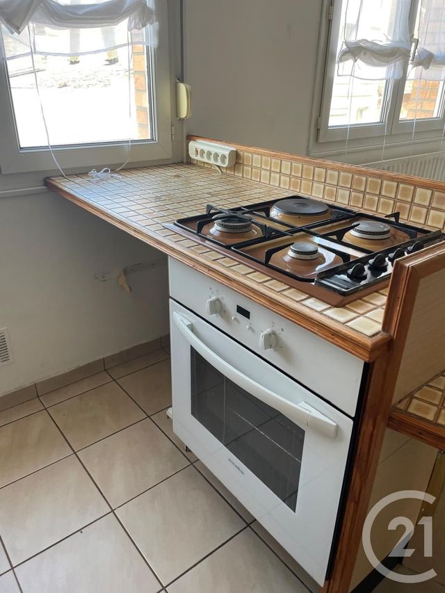 Appartement F2 à louer - 2 pièces - 40.0 m2 - CALAIS - 62 - NORD-PAS-DE-CALAIS - Century 21 Immopale