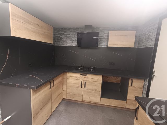 maison à louer - 5 pièces - 65.0 m2 - CALAIS - 62 - NORD-PAS-DE-CALAIS - Century 21 Immopale