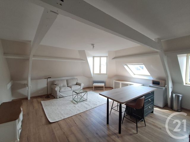 Appartement à louer - 2 pièces - 38.0 m2 - CALAIS - 62 - NORD-PAS-DE-CALAIS - Century 21 Immopale