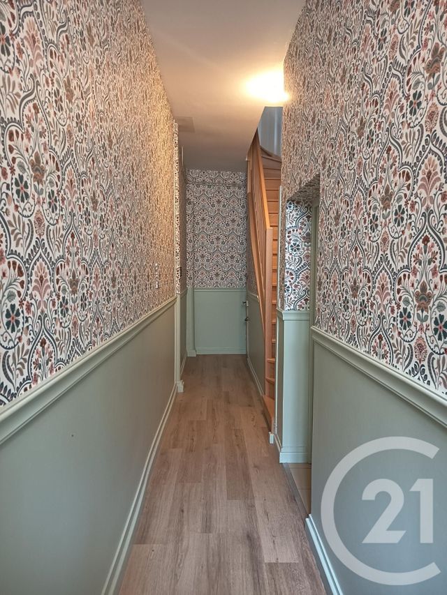 Appartement F2 à louer - 2 pièces - 62.07 m2 - CALAIS - 62 - NORD-PAS-DE-CALAIS - Century 21 Immopale