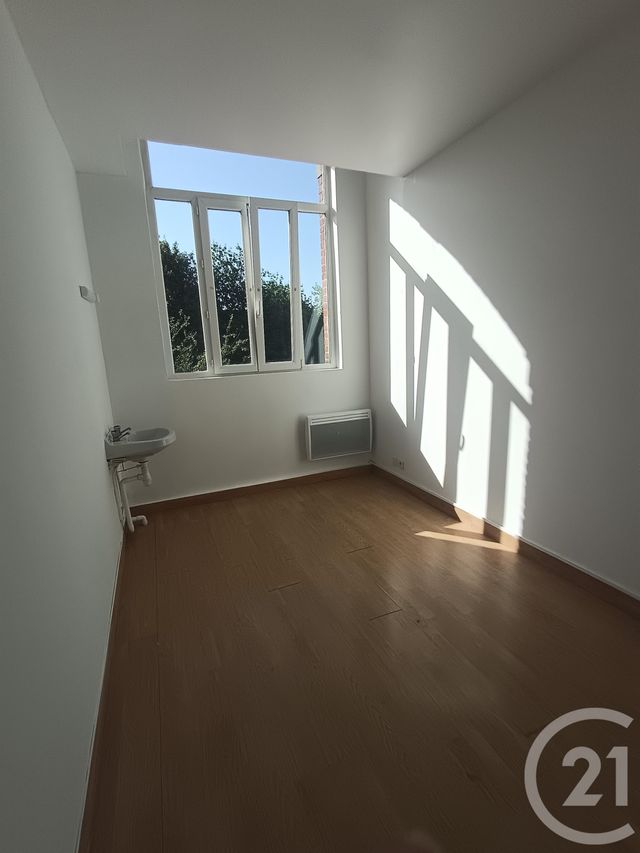 Appartement à louer - 4 pièces - 63.15 m2 - CAFFIERS - 62 - NORD-PAS-DE-CALAIS - Century 21 Immopale