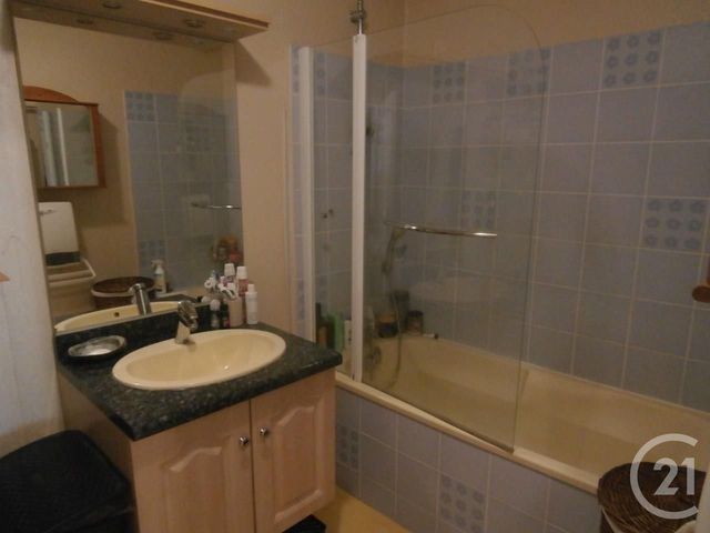Appartement F2 à louer - 2 pièces - 55.1 m2 - CALAIS - 62 - NORD-PAS-DE-CALAIS - Century 21 Immopale