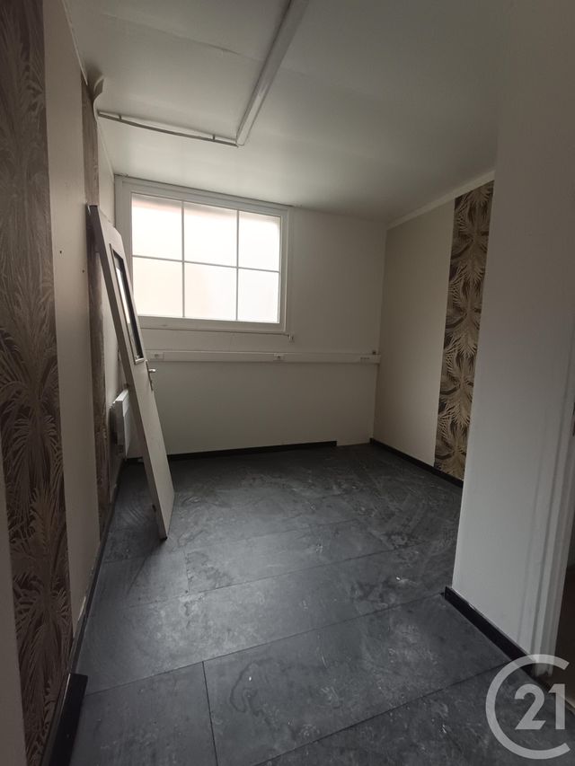 Chambre à louer - 1 pièce - 1.0 m2 - CALAIS - 62 - NORD-PAS-DE-CALAIS - Century 21 Immopale