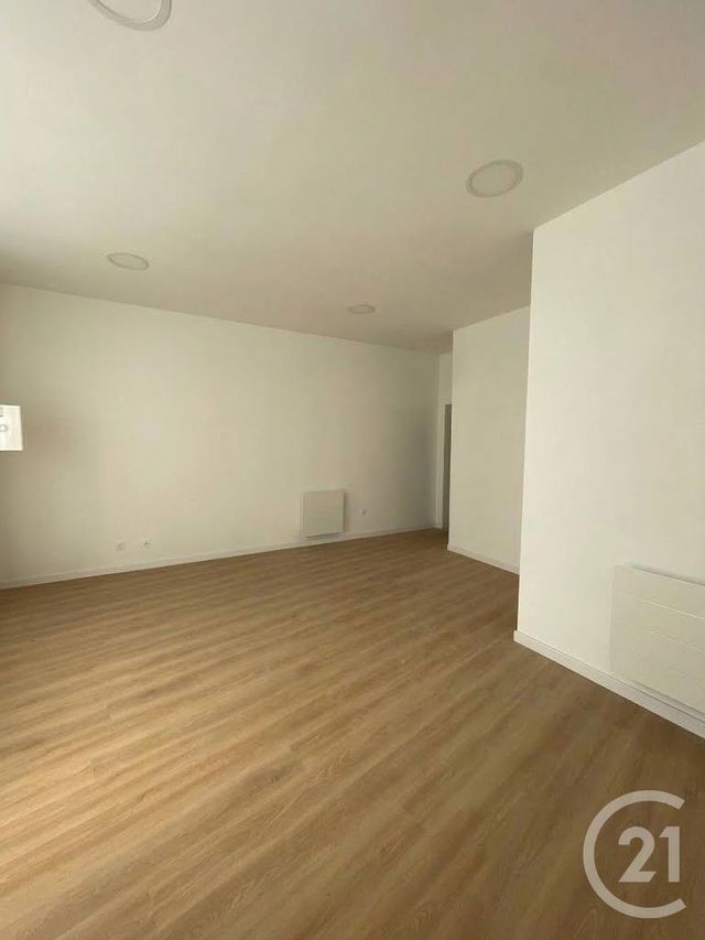 divers à louer - 13.45 m2 - CALAIS - 62 - NORD-PAS-DE-CALAIS - Century 21 Immopale