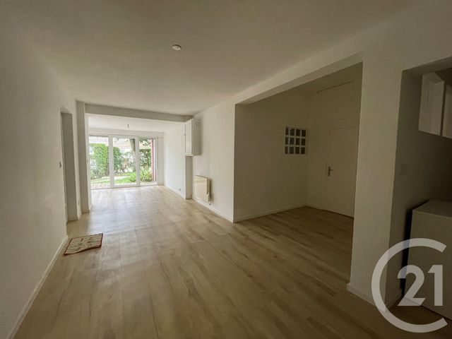 Appartement à louer - 2 pièces - 66.0 m2 - SANGATTE - 62 - NORD-PAS-DE-CALAIS - Century 21 Immopale