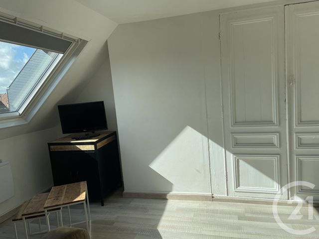 Appartement à louer - 2 pièces - 30.57 m2 - CALAIS - 62 - NORD-PAS-DE-CALAIS - Century 21 Immopale