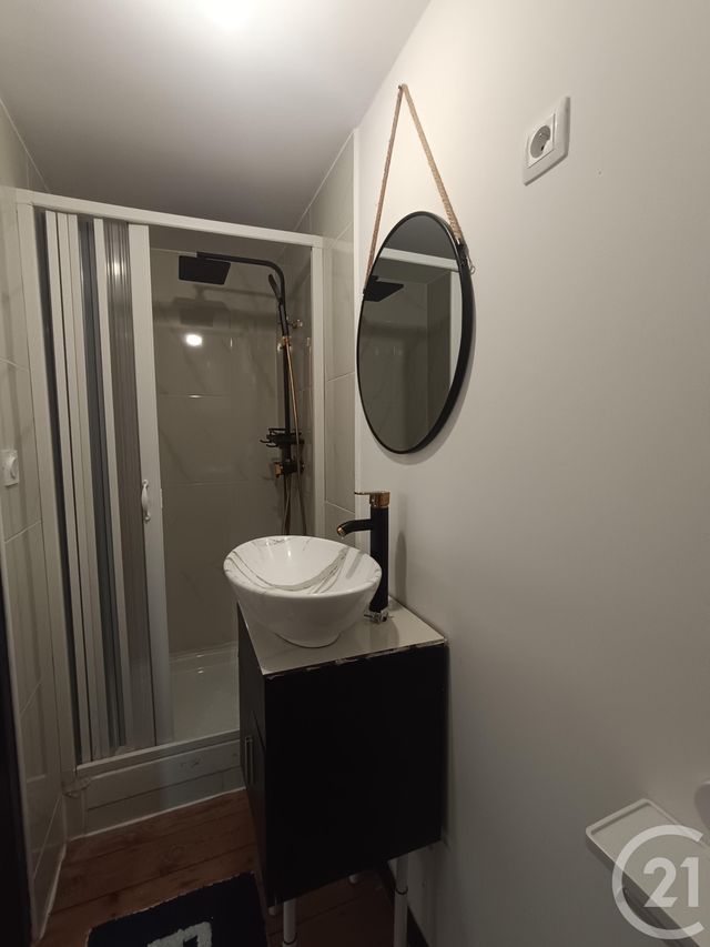 Appartement à louer - 2 pièces - 21.0 m2 - CALAIS - 62 - NORD-PAS-DE-CALAIS - Century 21 Immopale