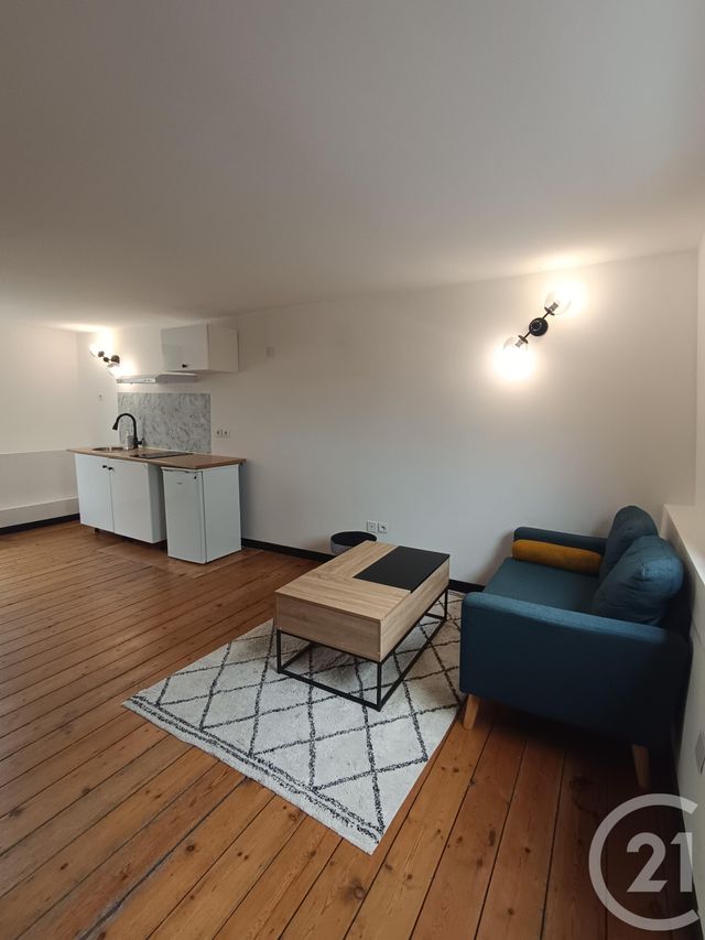 Appartement à louer - 2 pièces - 21.0 m2 - CALAIS - 62 - NORD-PAS-DE-CALAIS - Century 21 Immopale
