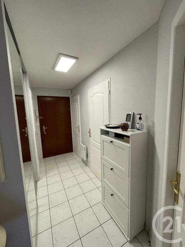 Appartement F2 à louer - 2 pièces - 47.77 m2 - CALAIS - 62 - NORD-PAS-DE-CALAIS - Century 21 Immopale