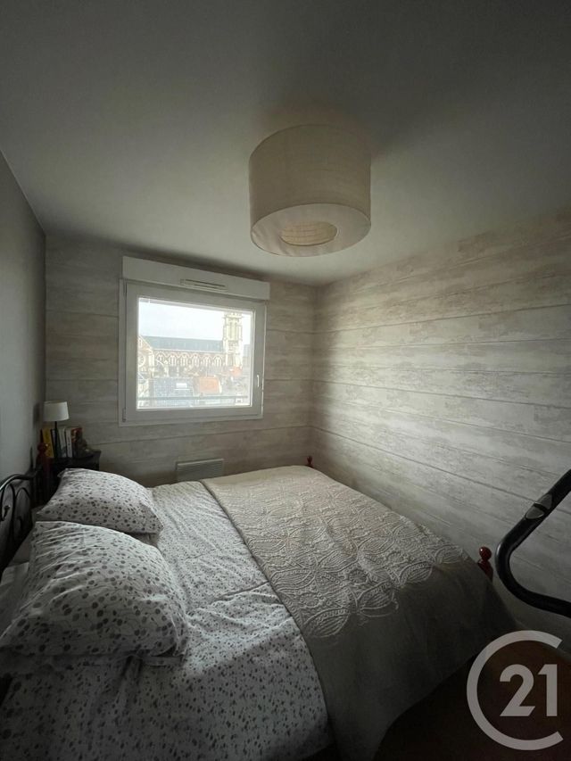 Appartement F2 à louer - 2 pièces - 47.77 m2 - CALAIS - 62 - NORD-PAS-DE-CALAIS - Century 21 Immopale